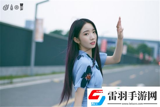 策安插蘭舟前端的孔