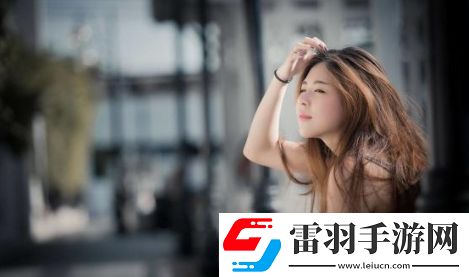 男生晚上睡不著想找點(diǎn)什么