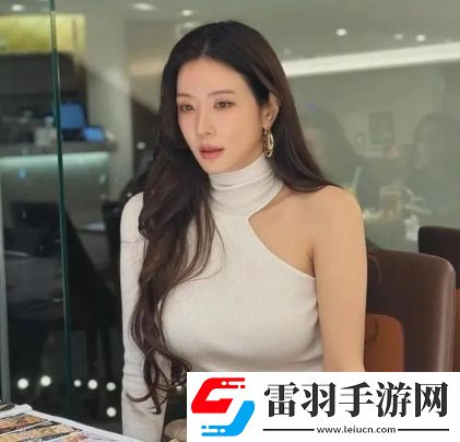 一面膜胸口一面膜下部位動(dòng)態(tài)