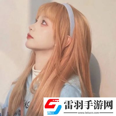 2021最新側(cè)臉精致的好看女生微信頭像太陽不是突然下山的熱情與期待也是