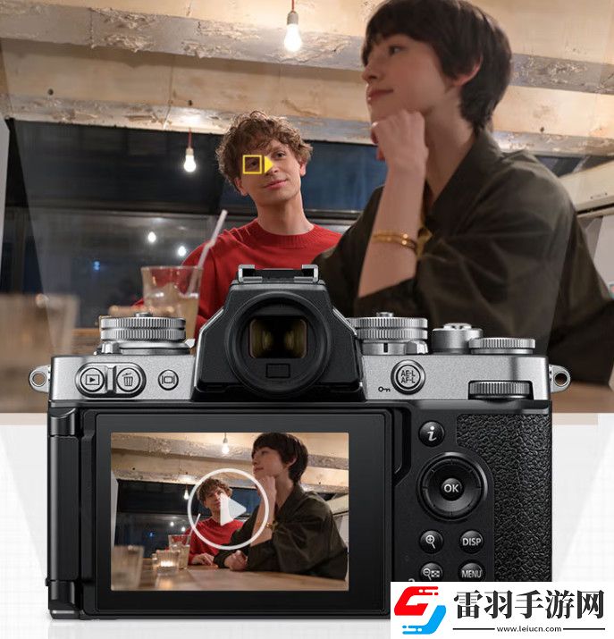 復(fù)古經(jīng)典膠片數(shù)碼相機(jī)尼康Zfc