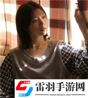已滿十八歲從此進(jìn)入戴好耳機(jī)的