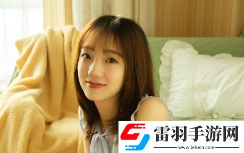 低頭看我們結(jié)交處