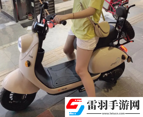 喜提小電驢的幽默朋友圈喜提電動車搞笑短文