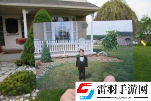 當(dāng)現(xiàn)實(shí)與回憶重疊的瞬間淚水劃過(guò)灑向照片
