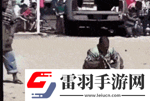 猴子來了都不知道先打哪一個(gè)動(dòng)圖教你怎么緩解尷尬
