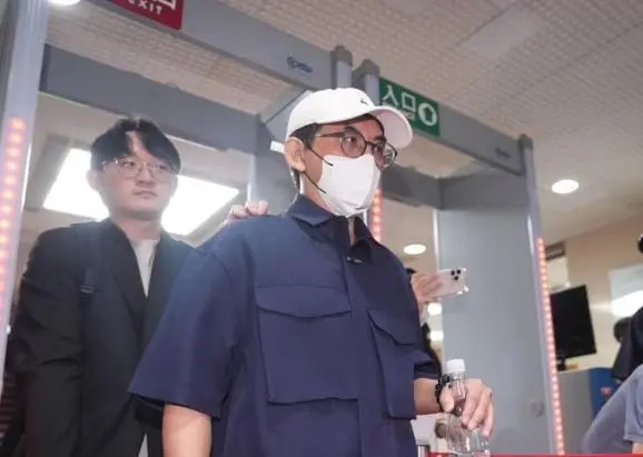 查持有未成年性影像！臺灣知名藝人黃子佼被判8個月