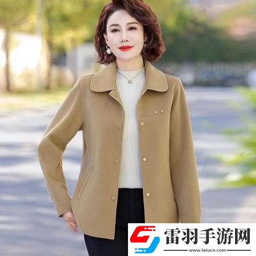 中年媽媽布扣上衣